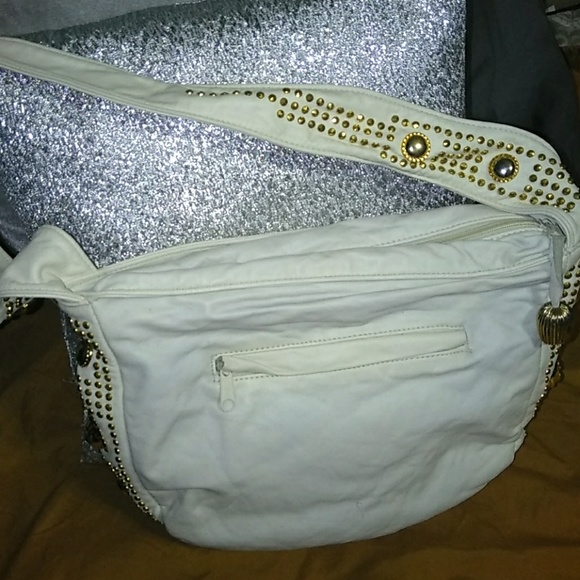Dove Handbags - vintage Dove leather Crossbody Gold Lion bag